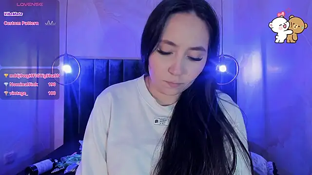 Snapshot of AlissaJoness chatting on 12, 9, 2025 AlissaJoness online show from 12, 9, 2025