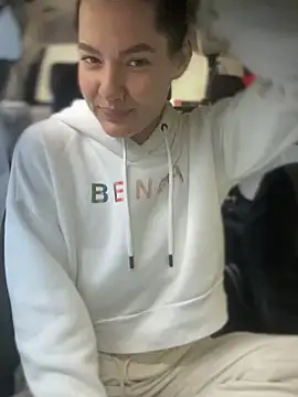 MeekyRich online show from 21, 9, 2025