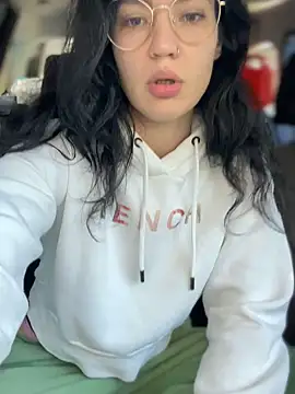 MeekyRich online show from 10, 10, 2025