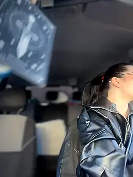 MeekyRich online show from 2, 4, 2026