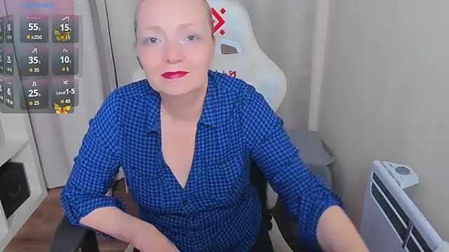 Snapshot of Karen_Villis chatting on 27, 10, 2025 Karen Villis online show from 27, 10, 2025