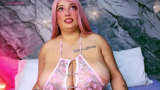 Snapshot of Alicee_stone_ chatting on 23, 9, 2025 Alicee stone online show from 23, 9, 2025