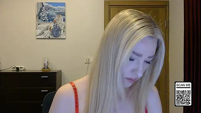 Snapshot of Wild_Silk_Desire chatting on 26, 9, 2025 Wild Silk Desire online show from 26, 9, 2025