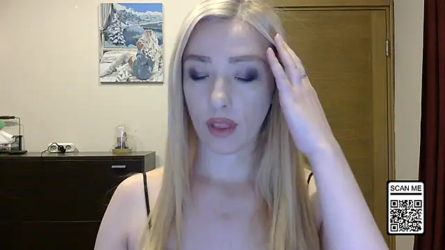 Snapshot of Wild_Silk_Desire chatting on 28, 9, 2025 Wild Silk Desire online show from 28, 9, 2025