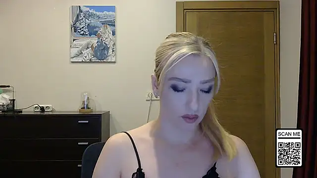 Snapshot of Wild_Silk_Desire chatting on 30, 9, 2025 Wild Silk Desire online show from 30, 9, 2025