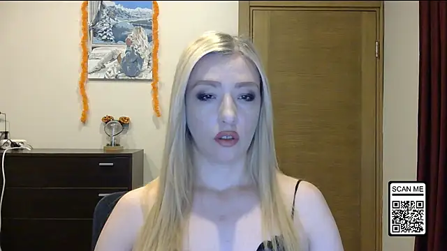 Snapshot of Wild_Silk_Desire chatting on 3, 11, 2025 Wild Silk Desire online show from 3, 11, 2025