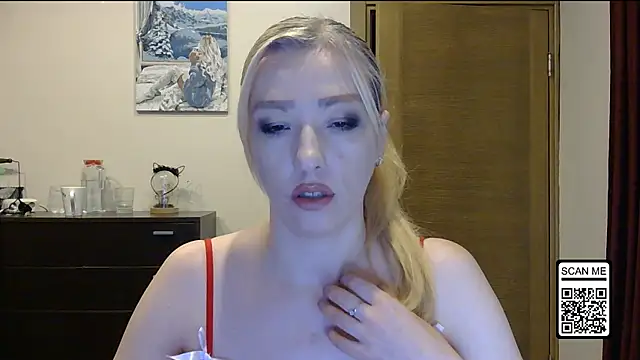 Snapshot of Wild_Silk_Desire chatting on 11, 11, 2025 Wild Silk Desire online show from 11, 11, 2025