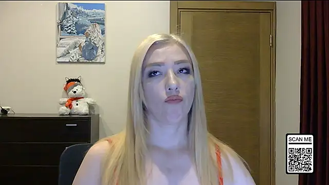 Snapshot of Wild_Silk_Desire chatting on 22, 11, 2025 Wild Silk Desire online show from 22, 11, 2025