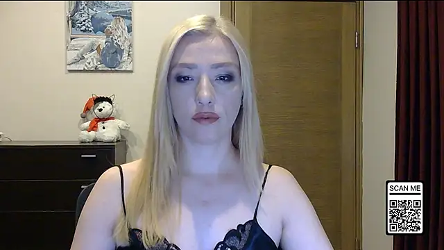 Snapshot of Wild_Silk_Desire chatting on 30, 11, 2025 Wild Silk Desire online show from 30, 11, 2025