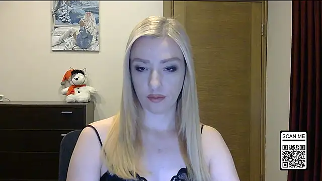 Snapshot of Wild_Silk_Desire chatting on 2, 12, 2025 Wild Silk Desire online show from 2, 12, 2025