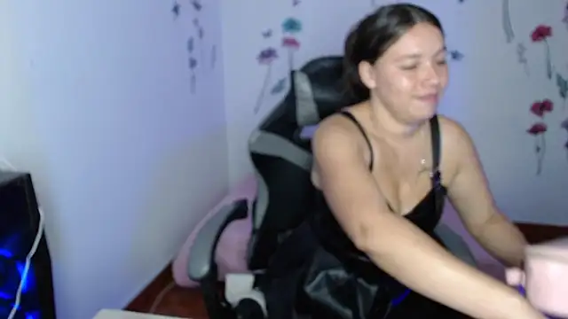 Snapshot of mariaana__222 chatting on 22, 2, 2026 mariaana 222 online show from 22, 2, 2026