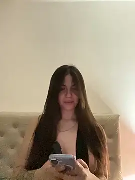 Snapshot of silvestflix chatting on 7, 6, 2026 silvestflix online show from 7, 6, 2026