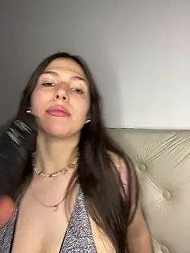 Snapshot of silvestflix chatting on 5, 8, 2026 silvestflix online show from 5, 8, 2026