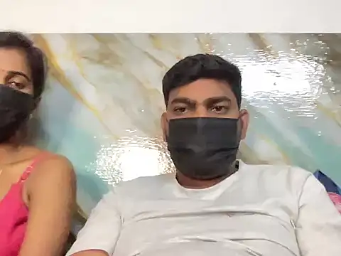 Snapshot of Tamil_india_couples_ chatting on 13, 2, 2026 Tamil india couples online show from 13, 2, 2026