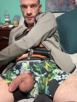 Tentoes4bros online show from 8, 3, 2026