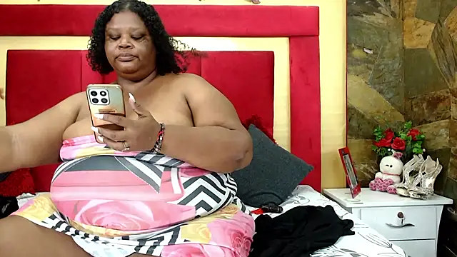 Snapshot of Exoticbigmandy chatting on 10, 4, 2026 Exoticbigmandy online show from 10, 4, 2026