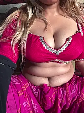 Snapshot of CANDY-3 chatting on 7, 11, 2025 CANDY-3 online show from 7, 11, 2025