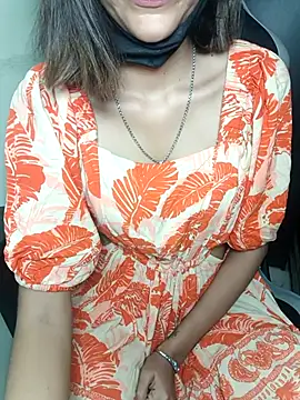 Isha Sax online show from 9, 9, 2025