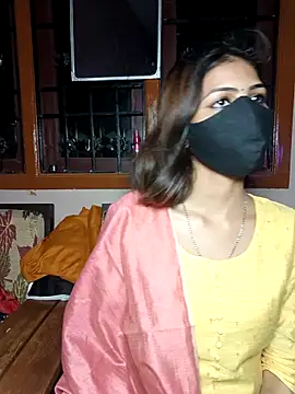 Isha Sax online show from 3, 10, 2025