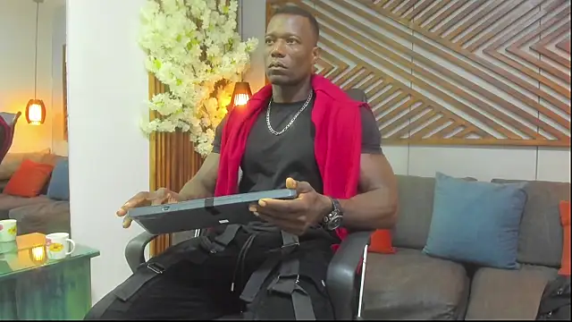 MarcusBlack  online show from 3, 10, 2025