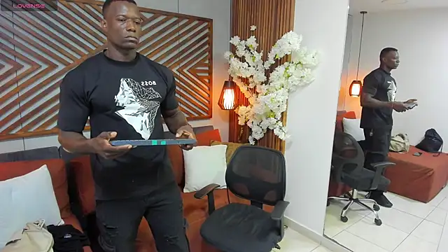 MarcusBlack  online show from 15, 4, 2026