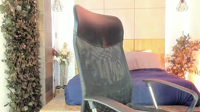 Snapshot of MarcusBlack_ chatting on 7, 5, 2026 MarcusBlack online show from 7, 5, 2026