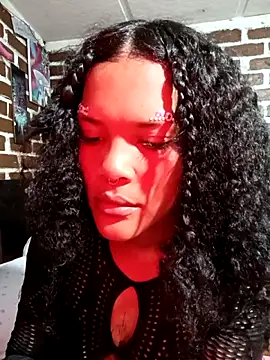 Cataleya-black online show from 12, 4, 2026