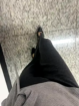 xiaoyuan01 online show from 4, 11, 2025