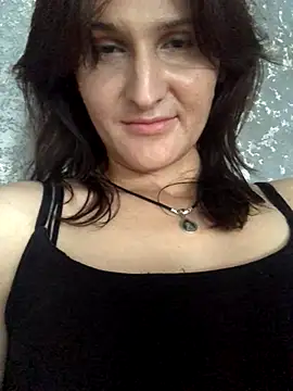 Snapshot of NikaSwan2831 chatting on 18, 10, 2025 NikaSwan2831 online show from 18, 10, 2025