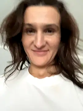 Snapshot of NikaSwan2831 chatting on 5, 11, 2025 NikaSwan2831 online show from 5, 11, 2025