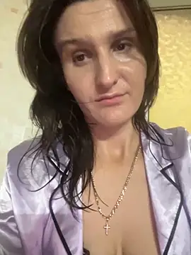 Snapshot of NikaSwan2831 chatting on 26, 11, 2025 NikaSwan2831 online show from 26, 11, 2025