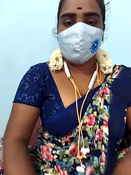 Snapshot of Tamil_riyalini12 chatting on 8, 11, 2025 Tamil riyalini12 online show from 8, 11, 2025