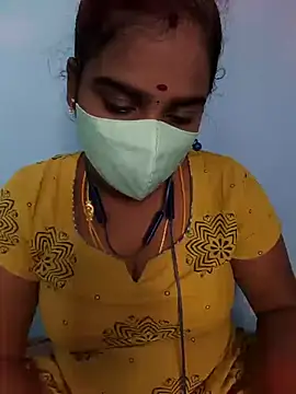 Snapshot of Tamil_riyalini12 chatting on 9, 11, 2025 Tamil riyalini12 online show from 9, 11, 2025