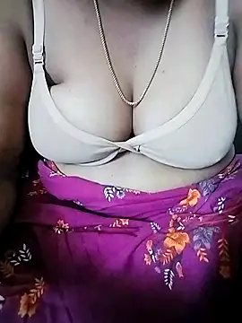 Snapshot of ammutamiltamil chatting on 7, 10, 2025 ammutamiltamil online show from 7, 10, 2025