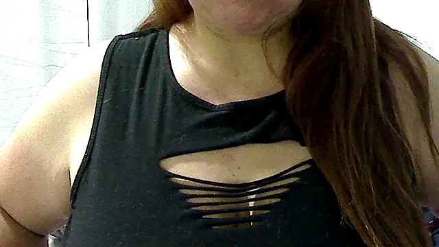 Snapshot of luciana69hot chatting on 12, 5, 2026 luciana69hot online show from 12, 5, 2026