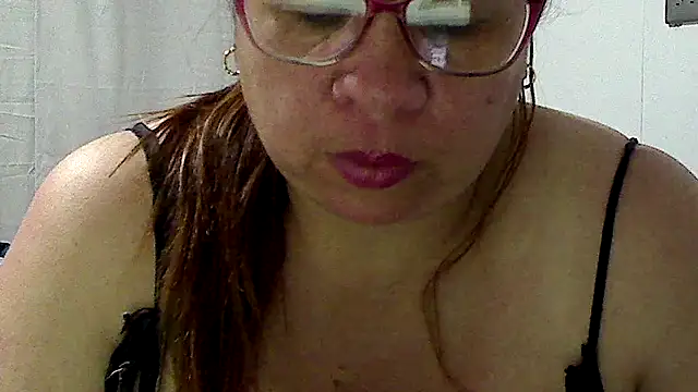 Snapshot of luciana69hot chatting on 21, 5, 2026 luciana69hot online show from 21, 5, 2026
