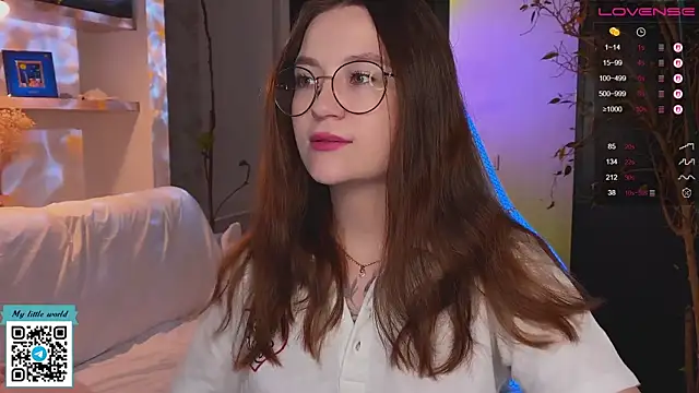 mia here online show from 25, 11, 2025