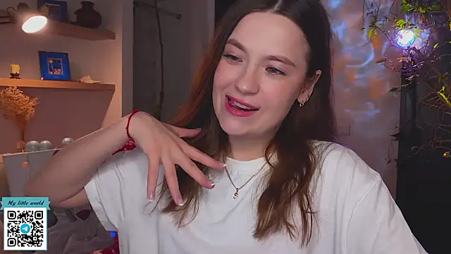 mia here online show from 14, 12, 2025