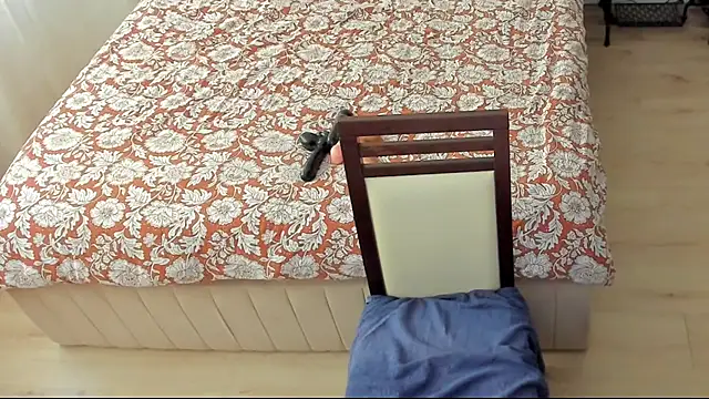 Squirt Kimm online show from 16, 4, 2026