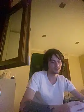 Snapshot of AngelJoven chatting on 15, 9, 2025 AngelJoven online show from 15, 9, 2025