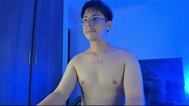 Snapshot of Maximo_Miller chatting on 19, 9, 2025 Maximo Miller online show from 19, 9, 2025