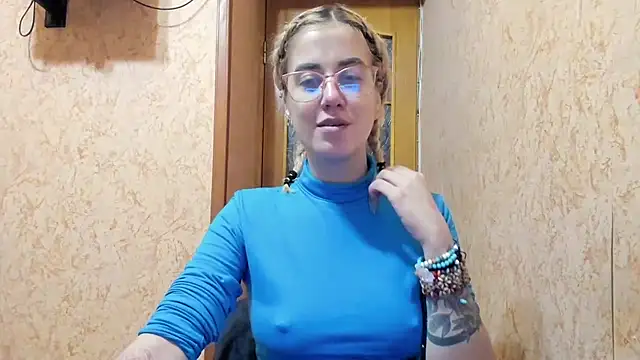 Snapshot of aalokitaa chatting on 7, 1, 2026 aalokitaa online show from 7, 1, 2026