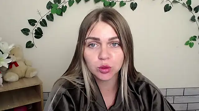 Snapshot of Magic_Katarina_ chatting on 3, 10, 2025 Magic Katarina  online show from 3, 10, 2025