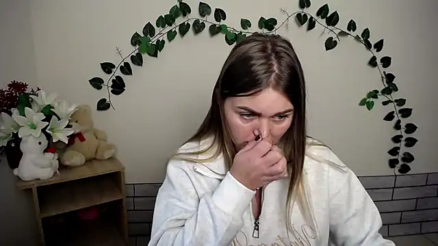 Snapshot of Magic_Katarina_ chatting on 9, 10, 2025 Magic Katarina  online show from 9, 10, 2025