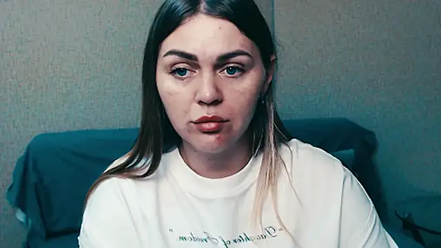 Snapshot of Magic_Katarina_ chatting on 25, 10, 2025 Magic Katarina  online show from 25, 10, 2025