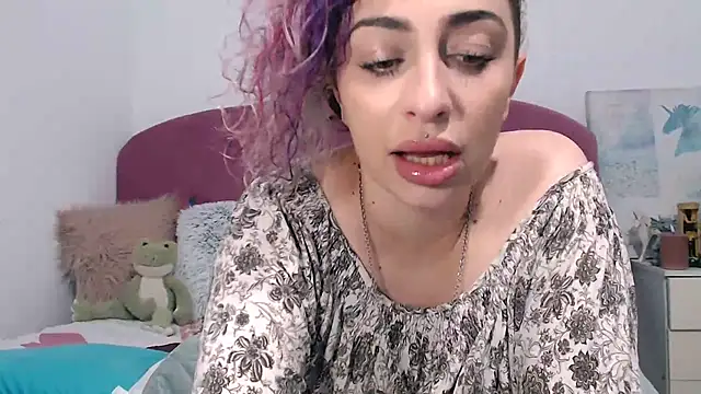 Snapshot of AAARUNY chatting on 1, 11, 2025 AAARUNY online show from 1, 11, 2025