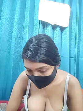 Snapshot of Tamanna490 chatting on 15, 10, 2025 Tamanna490 online show from 15, 10, 2025