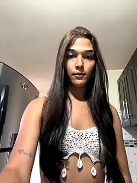 Snapshot of love_megann chatting on 19, 10, 2025 love megann online show from 19, 10, 2025