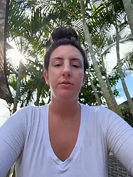 sweetsirenn online show from 24, 6, 2026