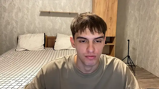 elliot scott online show from 16, 9, 2025